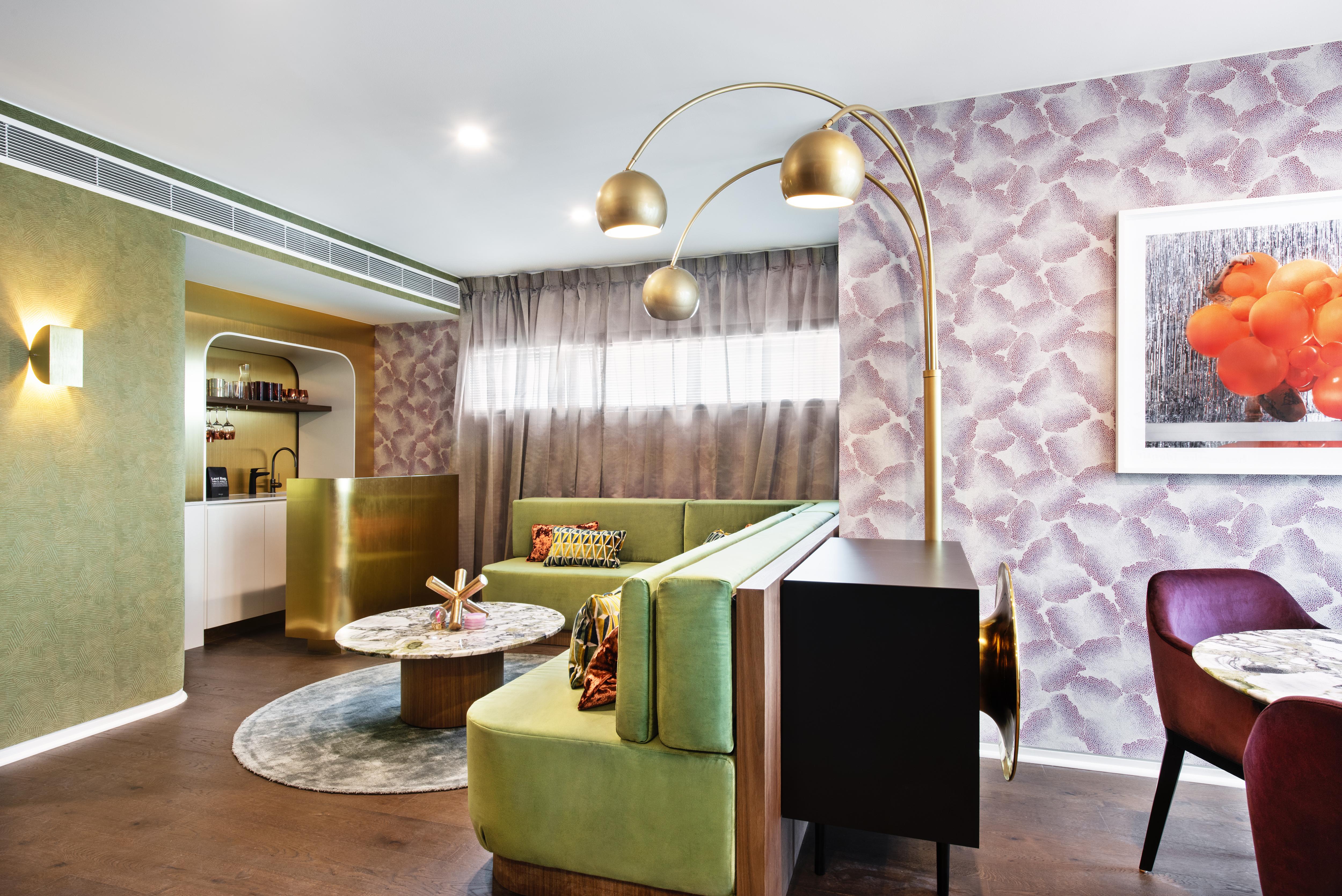 Ovolo The Valley Brisbane Exterior foto The interior of the 2018 refurbished lounge